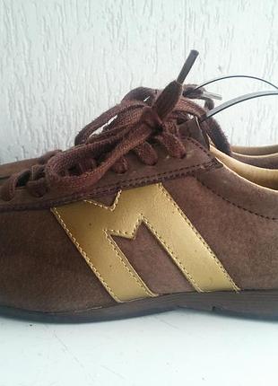 Замшевые кроссовки miles 38 р. въетнам