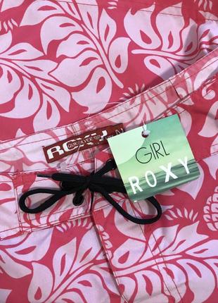 Дуже гарні та стильні брендові шортики.