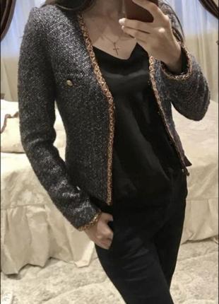 Твидовый, шерстяной укороченый пиджак в стиле шанель1 фото