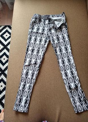 Штаны зебра джинсы  с принтом .1 фото