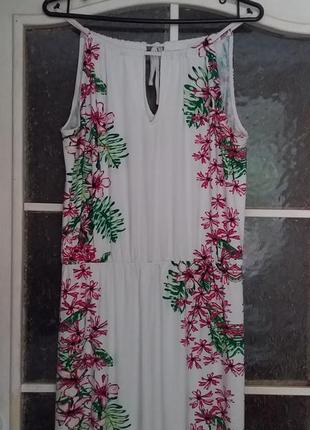 Платье летнее длинное белое с цветочным принтом р.48-501 фото