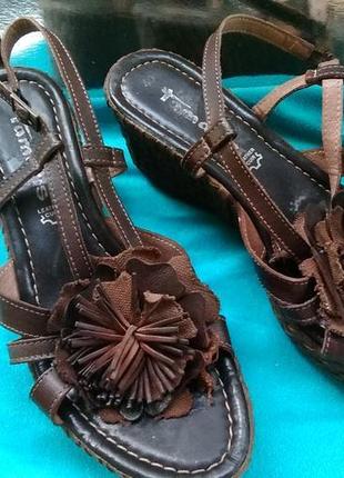 Шикарні босоніжки, сандалі туфлі летниекожаные натуральна шкіра tamaris