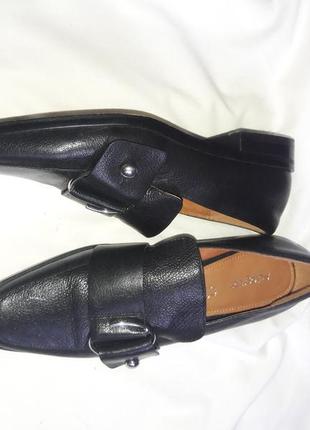 Туфлі лофери шкіряні 38 розмір