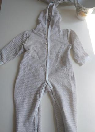 Человечек тепленький.