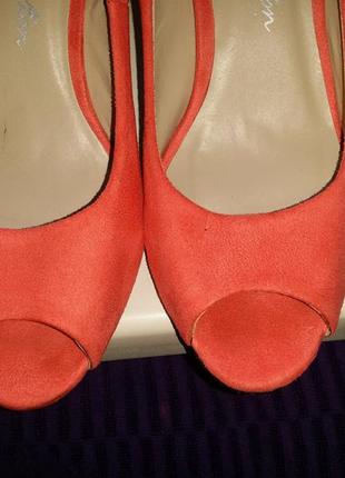 Розовые коралловые лососевые замшевые туфли лодочки с открытым носком на каблуке elisabeth10 фото