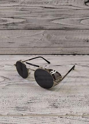 Сонцезахисні окуляри