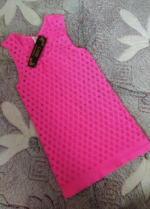 Рожева маєчка-сітка