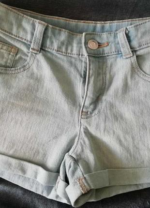 Летние джинсовые шорты crazy8 в идеале