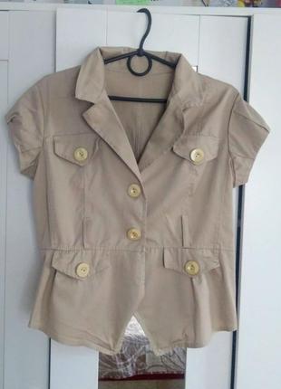 Стильний літній жакет-піджачок