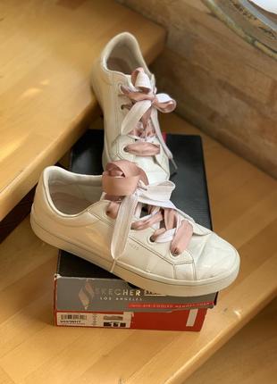 Skechers кросівки, кеди 41-41, 5 розмір, usa 11, uk 8, 28 см устілка, бантик, лакові, 959/wht