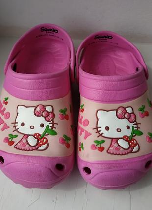 Крокси hello kitty 27р. 18.5-19 см