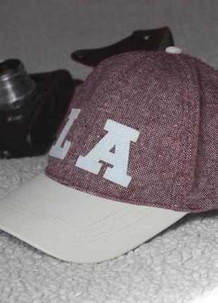 Женская кепка