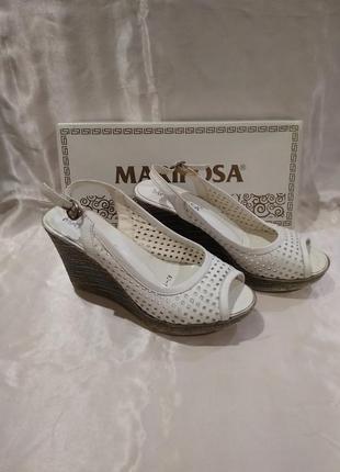 Кожаные босоножки mariposa