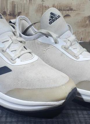 Кроссовки для бега adidas fortarun

20202 фото