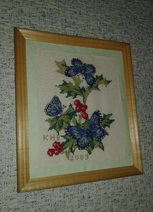 Картина вышитая крестом "голубые бабочки"4 фото