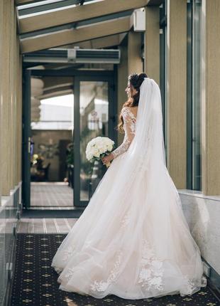 Свадебное платье в идеальном состоянии3 фото