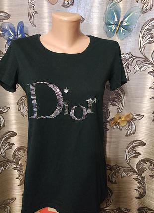 Футболка жіноча.