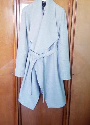 Пальто демісезонне