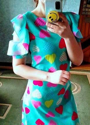 Платье с открытыми плечами 5