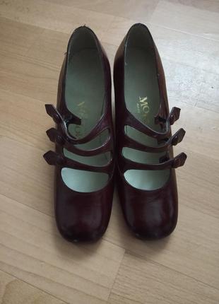 Туфельки для попелюшки, франція, натуральна шкіра,35-36, колір марсала
