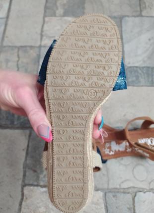 Босоніжки 4