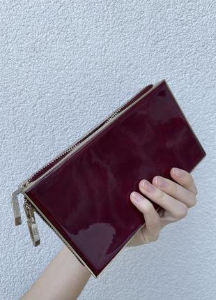 Красивий,лаковий клатч(сумка)гаманець, zara з золотою фурнітурою
