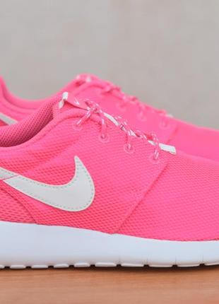 Неоновые розовые летние кроссовки nike roshe one, 38 размер. оригинал