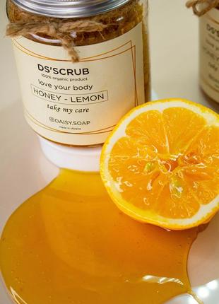 Питательный скраб для тела: «мёд + лимон»3 фото
