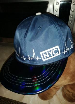Новая стильная молодежная кепка nyc, river island