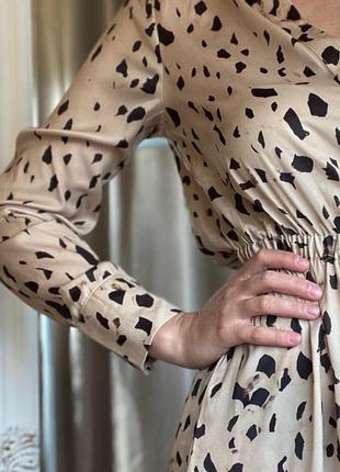 Сукня в ніжний леопардовий принт4 фото