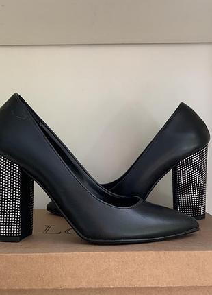 Туфли женские стильная модель