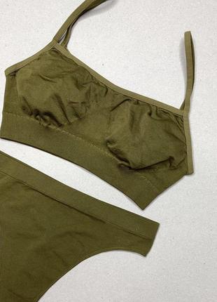 Идеальный твой комплект топ трусики оливка бесшовный микрофибра