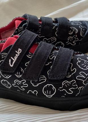 Дитяче взуття clarks disney кеди