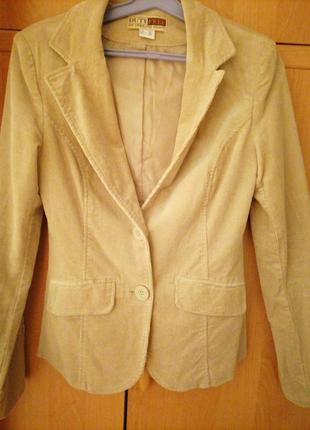 Вельветовий піджак