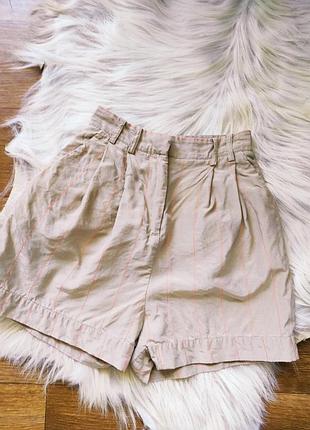 Шорты бренд guess, бежевые в полоску,р36,xs,s