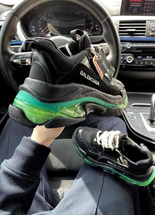 Кросівки triple s black green кросівки2 фото