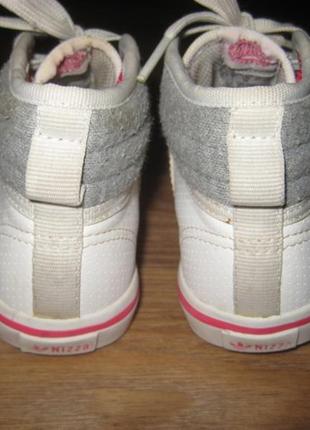 Кроссовки adidas оригинал - 24 размер4 фото