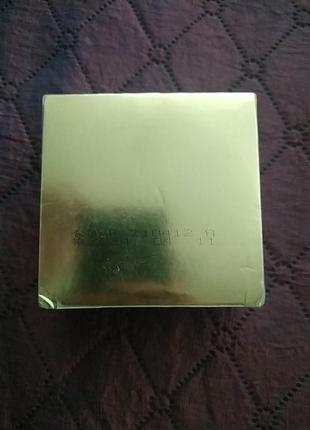 Veze, омолоджуючі патчі з екcтрактом червоної ікри і смоли драконового дерева caviar...