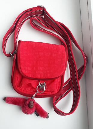 Красная сумка kipling