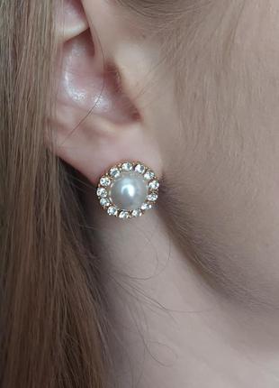 Сережки з перлиною