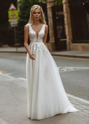 Кружевное, свадебное платье в пол3 фото