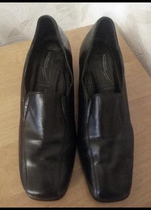 М'які, зручні туфлі з натуральної шкіри, 40, medicus, німеччина2 фото