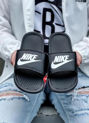 Отличные мужские шлёпанцы сланцы шлёпки nike benassi чёрные массажные