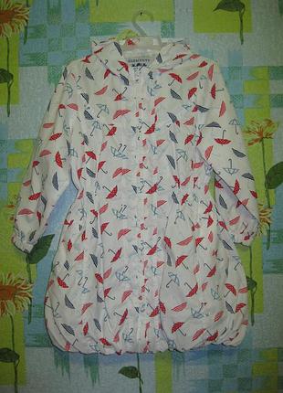 Плащ "tu" размер 5-6 лет. рост 110-116 см.