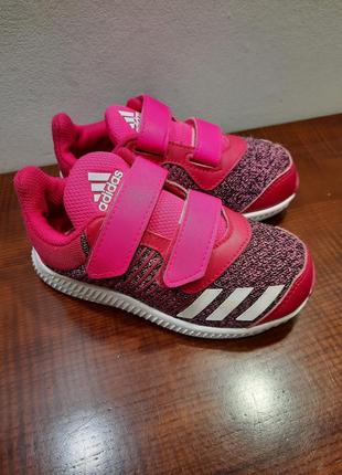 Кросівки adidas