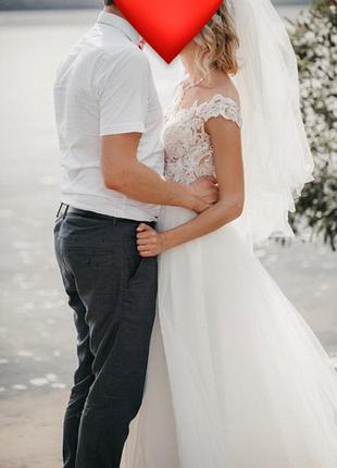 Свадебное платье