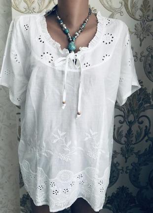 Біла блуза блузка прошва мереживо мереживна вибита вишита шиття модна стильна2 фото