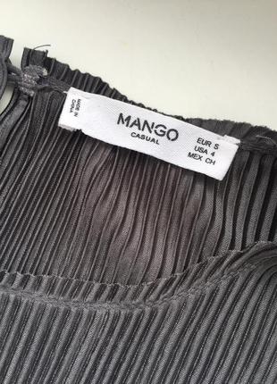 Стильная плиссированная блуза mango  серебристая  р. s кофта6 фото