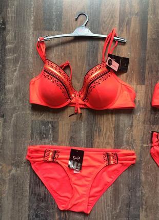 Hunkemoller, 85 b, m,2 фото