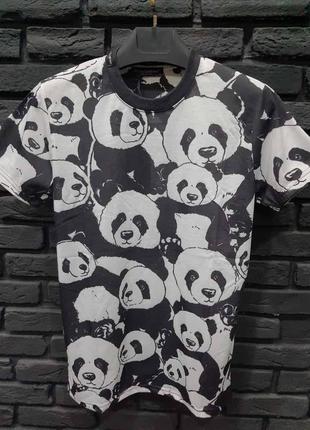 Футболка чоловіча з принтом бренд чорна панда біла туреччина / футболка-поло з написом бренду